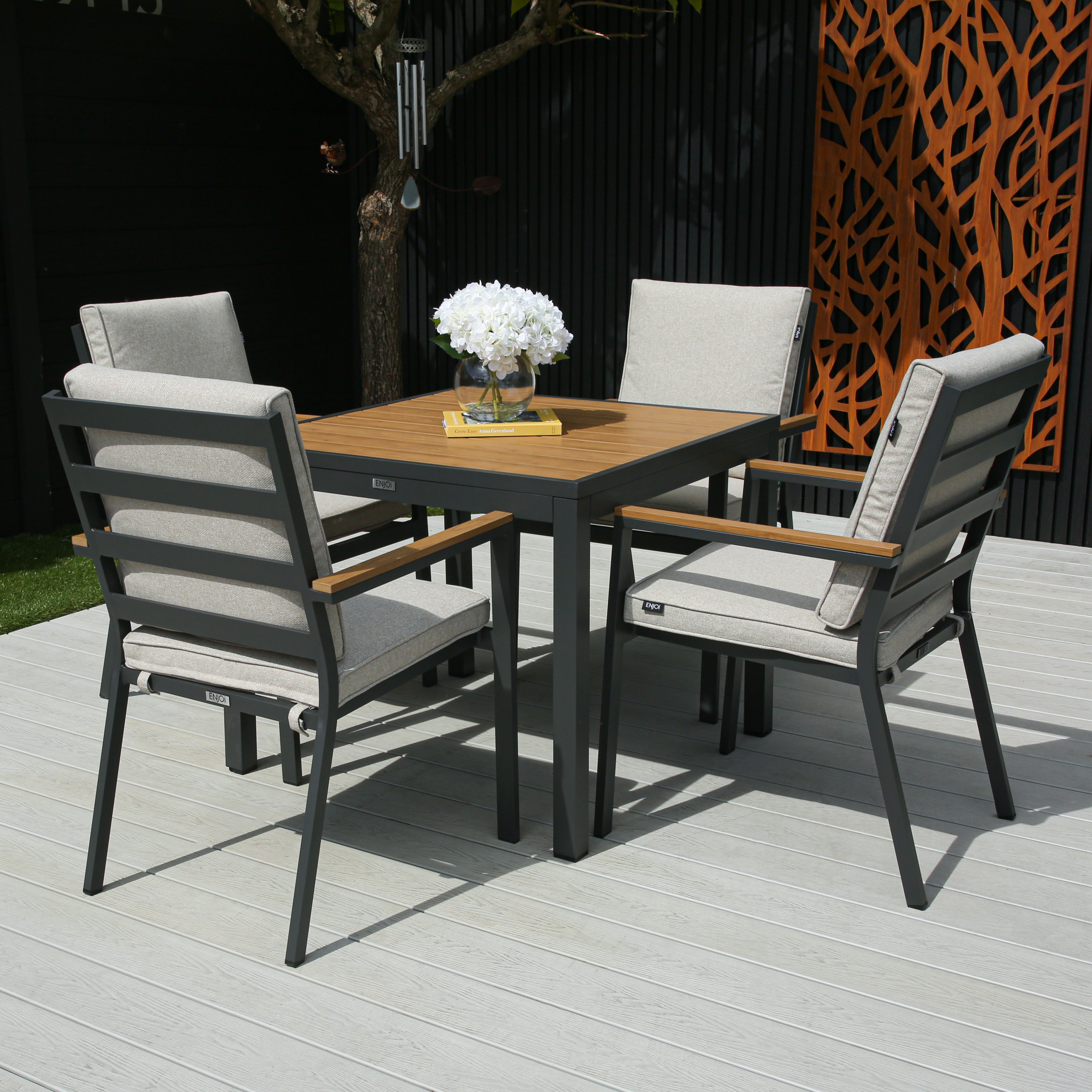 ENJOi Lisbon 4 Seat Dining Set