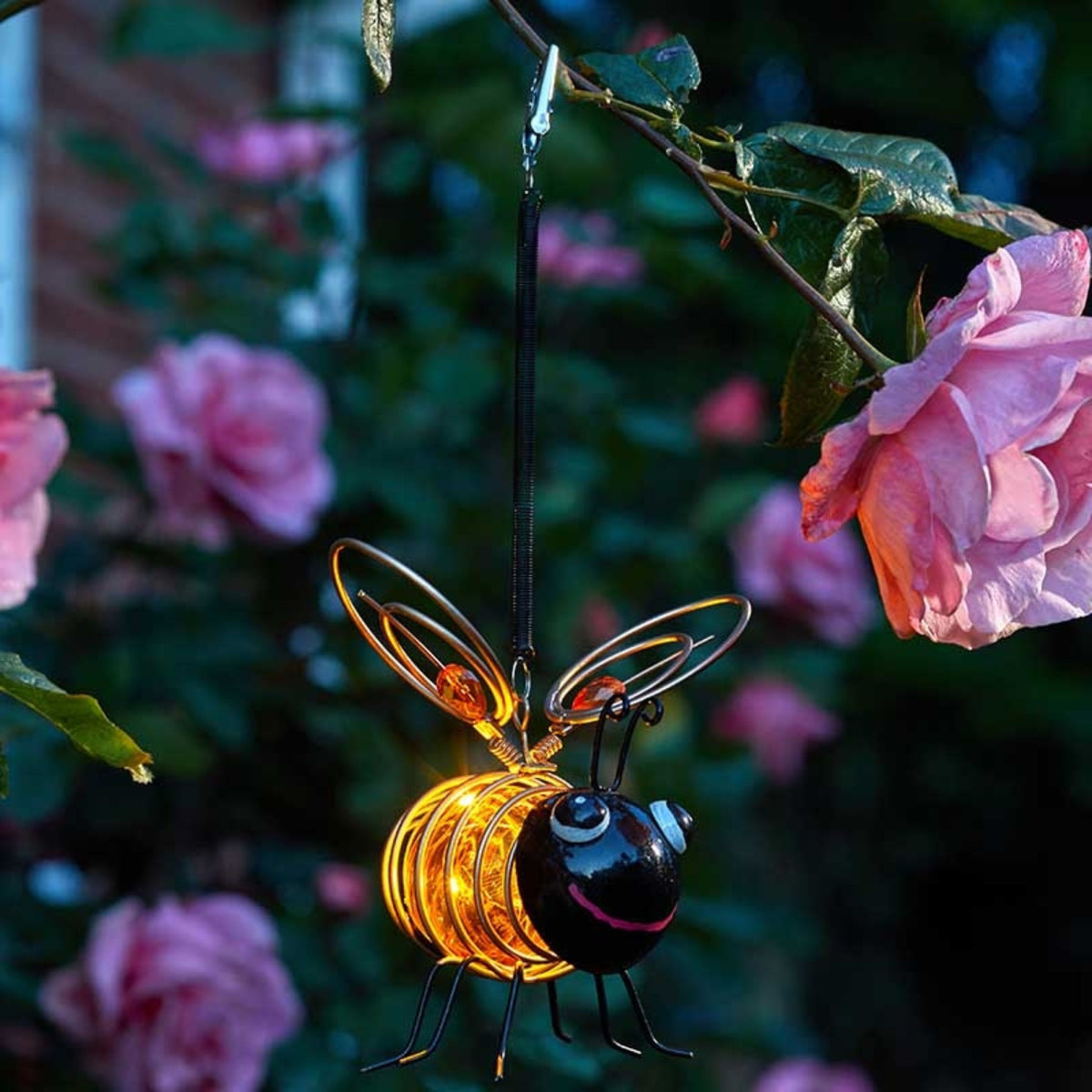 Modern Bug Light Solar Garden Solar Bug Light – Assorted Bee or Ladybird Decorative ...