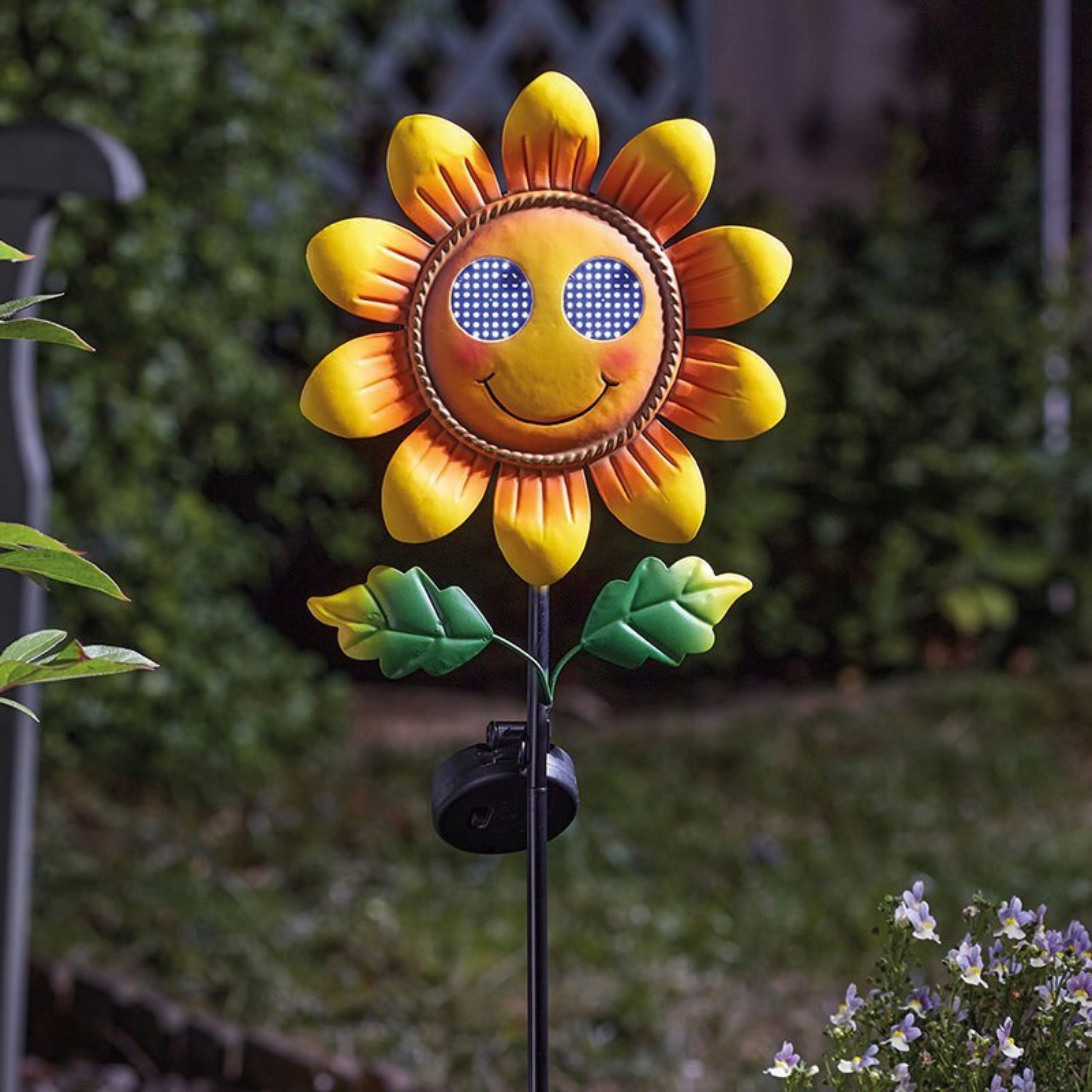 Smilin' Sunflower Stake Light