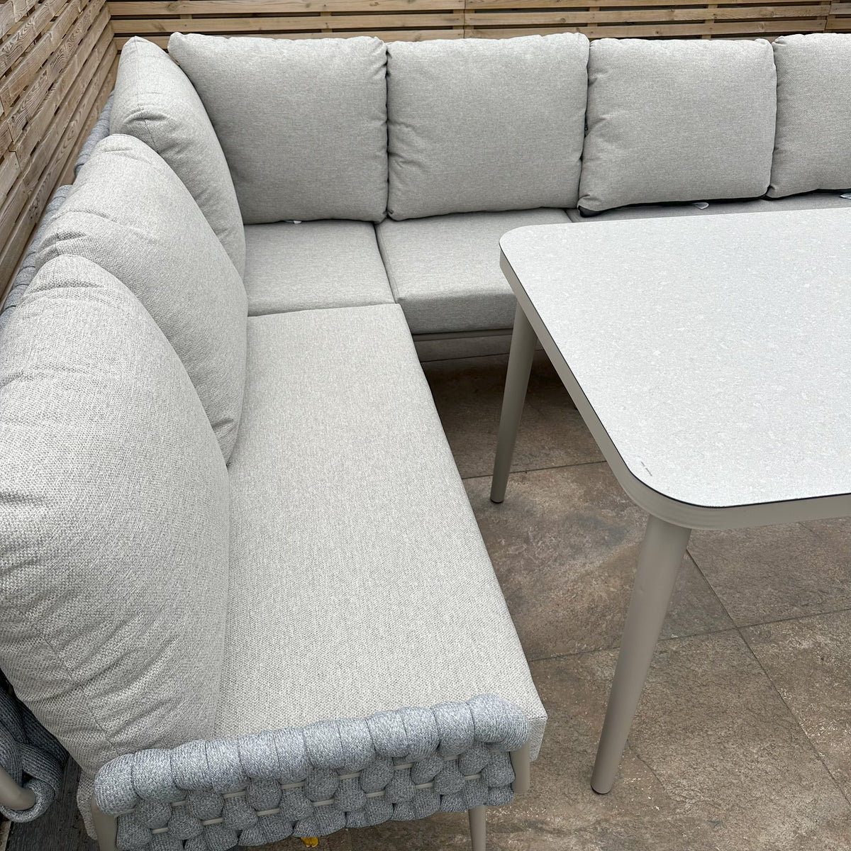 ENJOi Elegance Corner Set